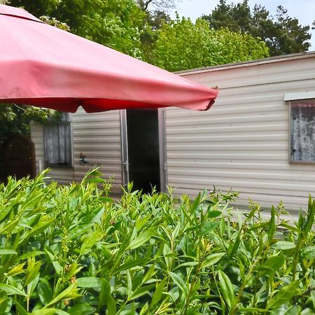 Camping Klif-Nowe Klimatyzowane Domki, 400M Od Centrum Rewala, 30M Od Morza 트르제삭츠 외부 사진